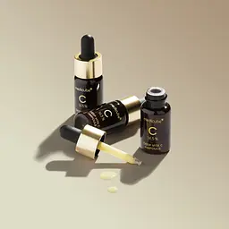 Освітлювальні ампули з вітаміном C Deep Vita C Ampoule Medicube 10 г × 3 шт. - мініатюра 2