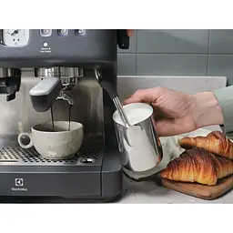 Кавоварка Electrolux рожкова, 3 л зерно+мелена - мініатюра 10