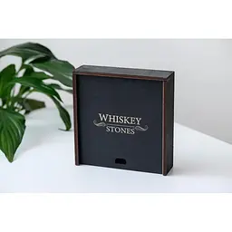 Сталеві кубики для віскі Whiskey Stones у дерев'яній коробці - 6 кубиків для охолодження віскі - мініатюра 8