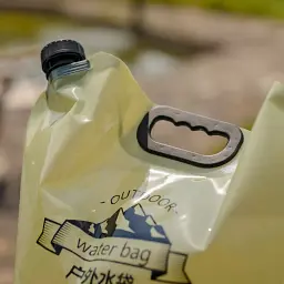 Каністра-пакет для води на 8 літрів із краном 42х31 см LUGI LU-031 - мініатюра 4