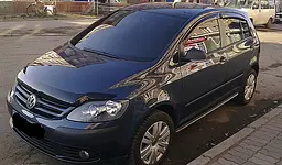Дефлектор капоту мухобійка Volkswagen GOLF Plus 2004-