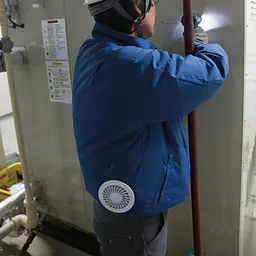 Куртка акумуляторна з вентиляцією Makita DFJ304Z2XL (LXT, CXT, без акумуляторів та зарядного пристрою) - мініатюра 7