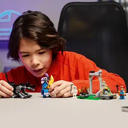 Конструктор LEGO Fortnite Табір Peely та Sparkplug 250 деталей (77075) - мініатюра 15