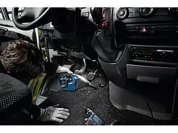 Автомобільний/ручний пилосос Bosch GAS 12 V-LI - мініатюра 5