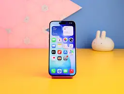Смартфон Apple iPhone 15 Pro Max 256GB Natural Titanium (MU793) Б/В [173568] - мініатюра 2