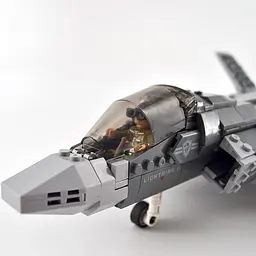 Конструктор XingBao Винищувач F-35 Fighter 646 Деталей - мініатюра 7
