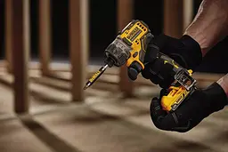 Шурупокрут акумуляторний безщітковий DeWalt з АКБ та ЗП DCF601D2 - мініатюра 7