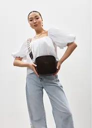 Жіноча кросбоді сумка Sambag Frame шоколадна 20 × 20 × 8 см (50223161)