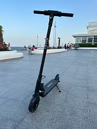 Електросамокат GIANT City X1 350W 7.5Ah чорний (модель 2025 року) - мініатюра 4