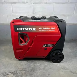 Інверторний бензиновий генератор-валіза з колесами Honda EU65i-SЕ 6.0/6.5 кВт + електростартер - мініатюра 3