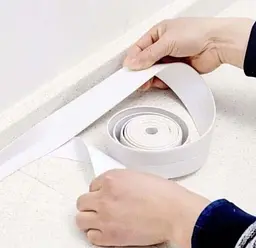 Клейка стрічка бордюрна самоклеюча Good Idea для ванної та кухні 3,2см*1,5м Білий  - мініатюра 6