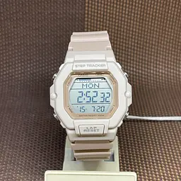 Годинник Casio LWS-2200H-4A - мініатюра 3