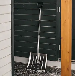 Лопата для прибирання снігу Fiskars Snow Light 143060 (1001636) - мініатюра 4