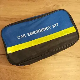 Портативний аварійний комплект для автомобіля - універсальний дорожній набір безпеки - мініатюра 3