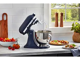 Кухонна машина KitchenAid Artisan 5KSM125EIB з відкидним блоком 4.8 л синя - мініатюра 4