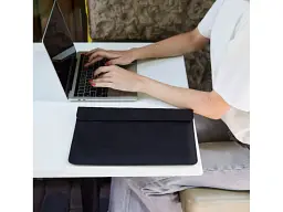 Чохол для ноутбука InCarne Klouz MacBook Air 13 2018-2025 (вінтажний) чорний (klouz-black-vintage-air-13) - мініатюра 2