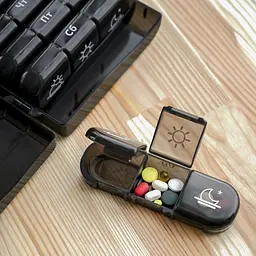 Органайзер для таблеток МВМ My Home PC-17, 7 днів 15.7х11.9х4.1 см чорний (PC-17 BLACK) - мініатюра 7