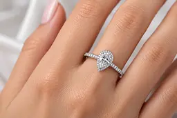 Золота каблучка Jewellery Continent з діамантом 1,00 ct огранки "Груша" 18 (К-0940) - мініатюра 3