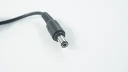 Блок живлення для ноутбука TOSHIBA 15V, 6A, 90W, 6.3x3.0мм, 3hole, black (без кабеля!) - мініатюра 3