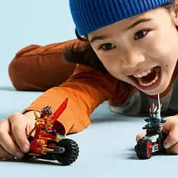 Конструктор LEGO Ninjago Швидкісні перегони Кая на мотоциклі 79 деталей (71838) - мініатюра 10