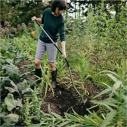 Мотика-розпушувач від бур'янів Fiskars Ergonomic з S-подібною ручкою (1077110) - мініатюра 4