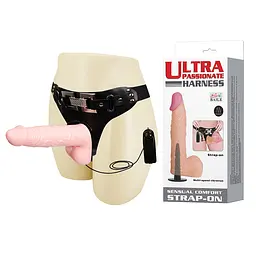 Страпон, 16,5х3.7 см (тілесний) Ultra Passionate Harness Vibrating Strap On Flesh
