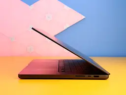 Ноутбук Apple MacBook Pro 16'' M5 Max 48/2TB Space Black 2026 (MGEE4) Б/У [175842] - мініатюра 2