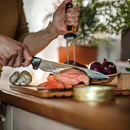 Ніж для м'яса Fiskars Functional Form (1057539) - мініатюра 4