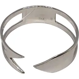 Срібне кільце Qvaliz. 90101293 17,5