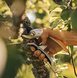 Площинний секатор суцільнометалевий Fiskars Plus P751 (1057172) - мініатюра 5
