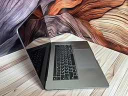 Ноутбук Apple MacBook Pro 16" i9-9880H/32/1TB (C02GJ2XZMD6T) Б/в - мініатюра 4