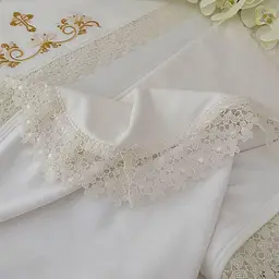 Крижма "Ажурні квіти" велюр, кулір 85*100 см Betis Молочний із золотим - мініатюра 3
