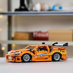 Конструктор LEGO Technic Fast and Furious Toyota Supra MK4, 810 деталей (42204) - мініатюра 4