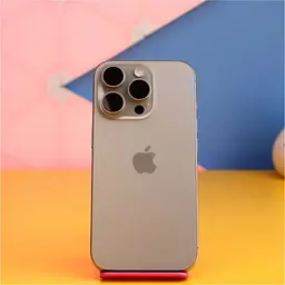 Смартфон Apple iPhone 16 Pro 128GB Natural Titanium (MYNG3) Б/В [173760]