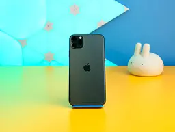 Смартфон Apple iPhone 11 Pro Max 64GB Midnight Green (MWH22) Б/В - мініатюра 6
