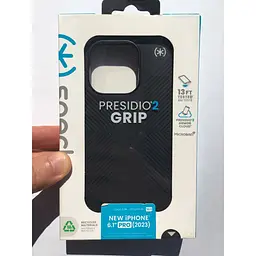 Оригінальний протиударний чохол Speck Presidio2 Grip для Iphone 15 Pro (6.1") Black 150477-3205 - мініатюра 2