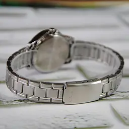 Годинник Casio LTP-V004D-7BUDF - мініатюра 3
