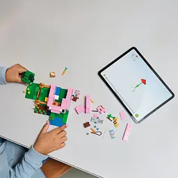 Конструктор LEGO Minecraft Будинок для поросят 238 деталей (21268) - мініатюра 6