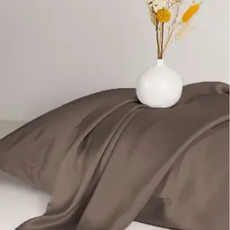 Простирадло на резинці MirSon Satin Light Pro 10-010 Brown 80x160 см (2200010173468) - мініатюра 4