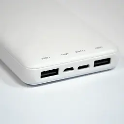Павербанк 10000 mAh белый портативное зарядное устройство power bank для телефона 2.1А Kensa KP-64 - миниатюра 5