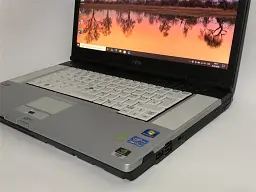 Ноутбук Fujitsu Celsius H710 / 15.6" FullHD / i7-2720QM / 8GB / 256GB SSD / NVIDIA Quadro 1000M, 2GB / Win10Pro / 3G / сканер відбитка - Б/в - мініатюра 8