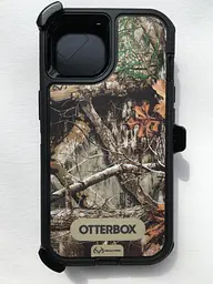 Чохол протиударний з кліпсою OtterBox Defender 77-85441 для iPhone 13 (6.1") RealTree Edge Black (Camo Graphic) - мініатюра 5