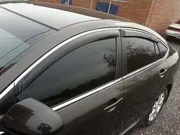 Дефлектори вікон вітровики Kia Niro 2016- З Хром Молдінгом