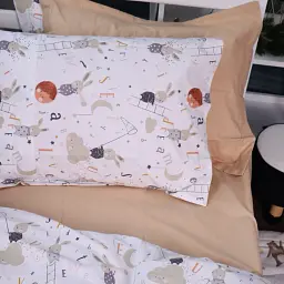 Простирадло на гумці MirSon Poplin Line Kids 06 Rabbit Alphabet 100х200 см темно-бежеве (2200009716959) - мініатюра 2