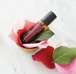 Ефірна олія Роза doTERRA Rose Touch ролер, 10 мл