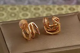 Сережки Xuping Jewelry кулачок 1,5 см золотисті - мініатюра 2