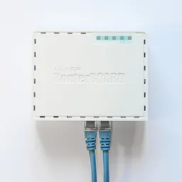 Маршрутизатор Mikrotik hEX 5xGE, 1xUSB, RouterOS L4 - мініатюра 2