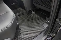 Килимки в салон EVA для Toyota Prado 150 2010-2021 (Металевий підп'ятник) Чорні-Червоний кант 5 шт - мініатюра 6