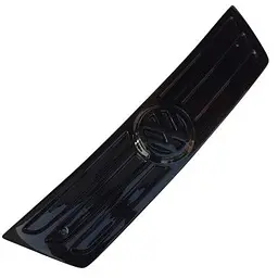 Зимова накладка на радіаторні грати Volkswagen Caddy 2004-2010 Глянець з Логотипом (Voron Glass) - мініатюра 4