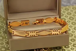 Браслет Xuping Jewelry головоломка 19 см золотистий